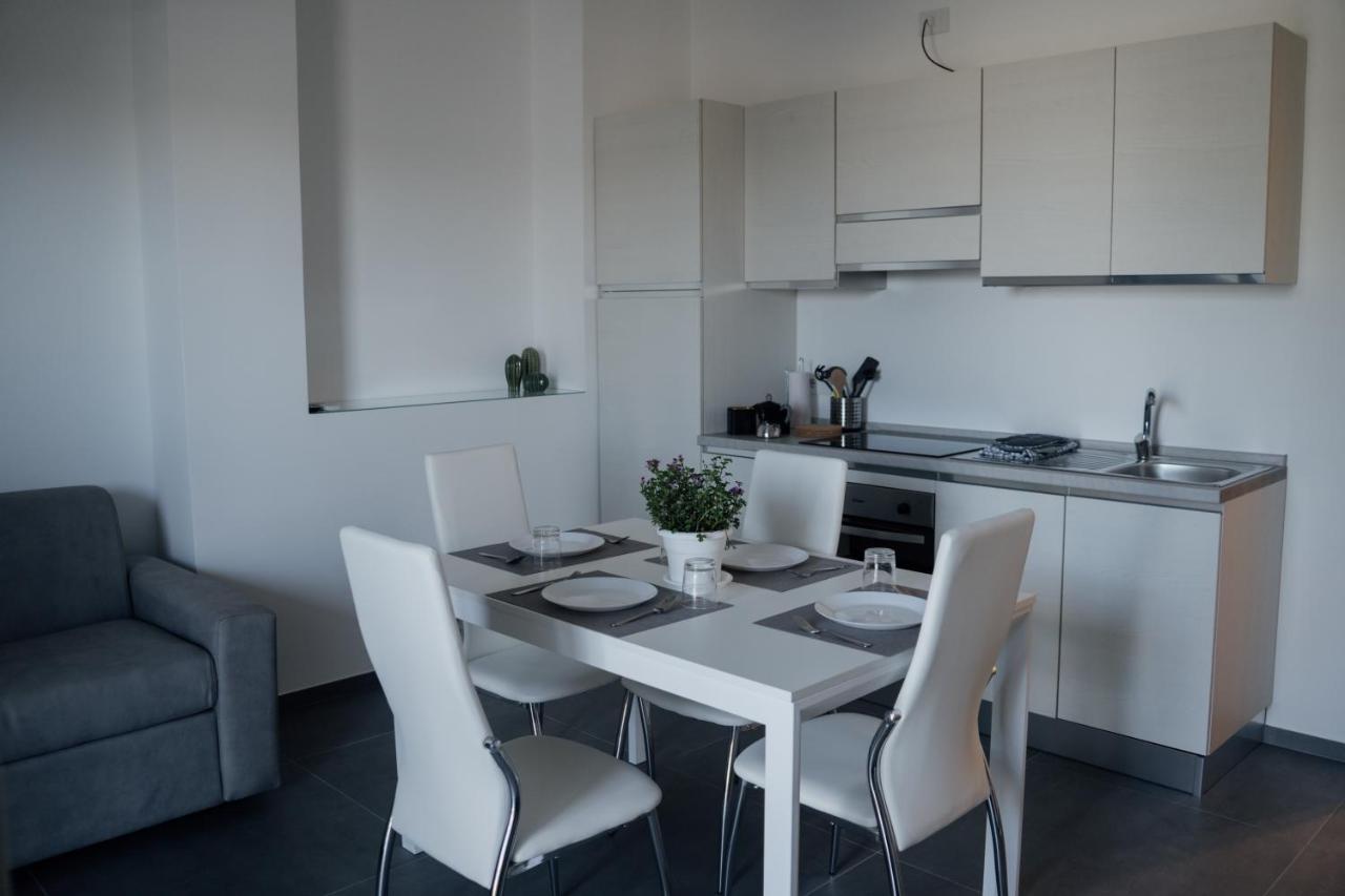 Domus Residence - Lucrezio - Бари Экстерьер фото